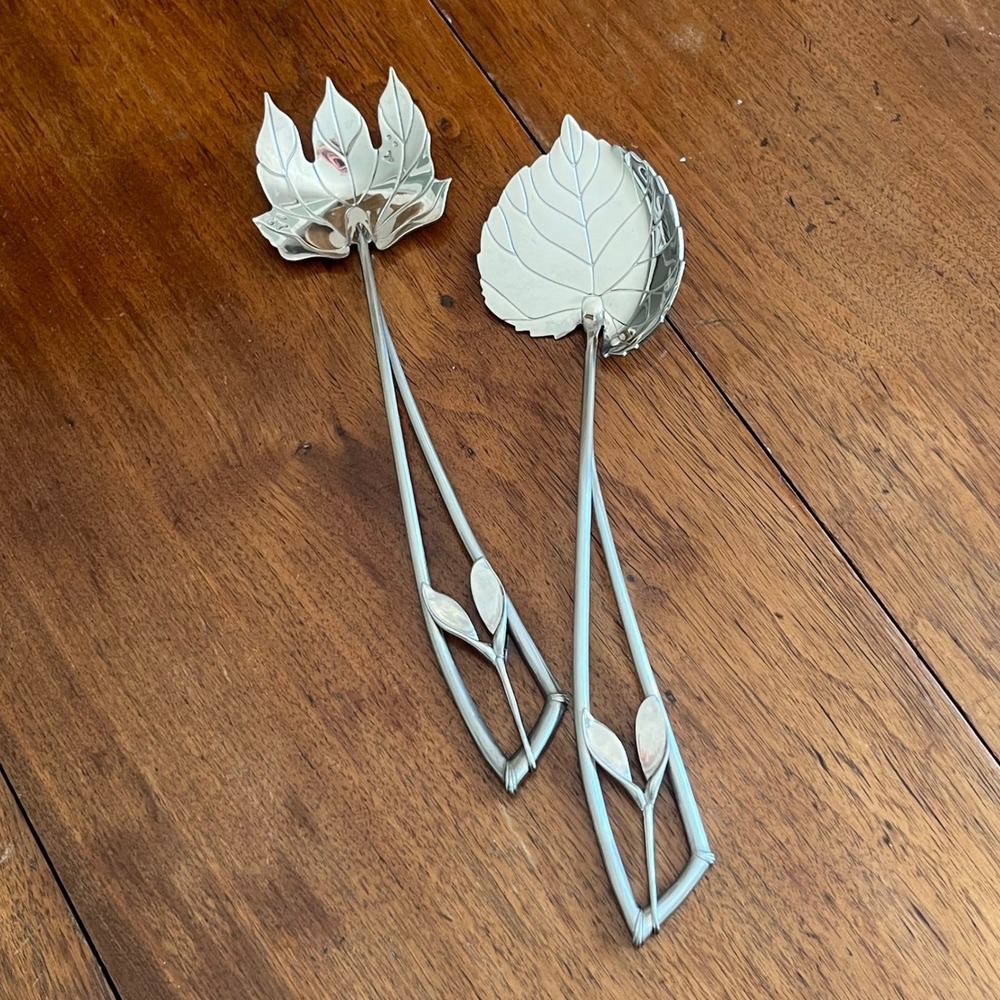 Vintage Robyn Nichols Collection Leaf Salad Serving Set